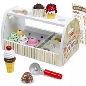 Melissa & Doug Scoop and Serve Ice Cream Counter